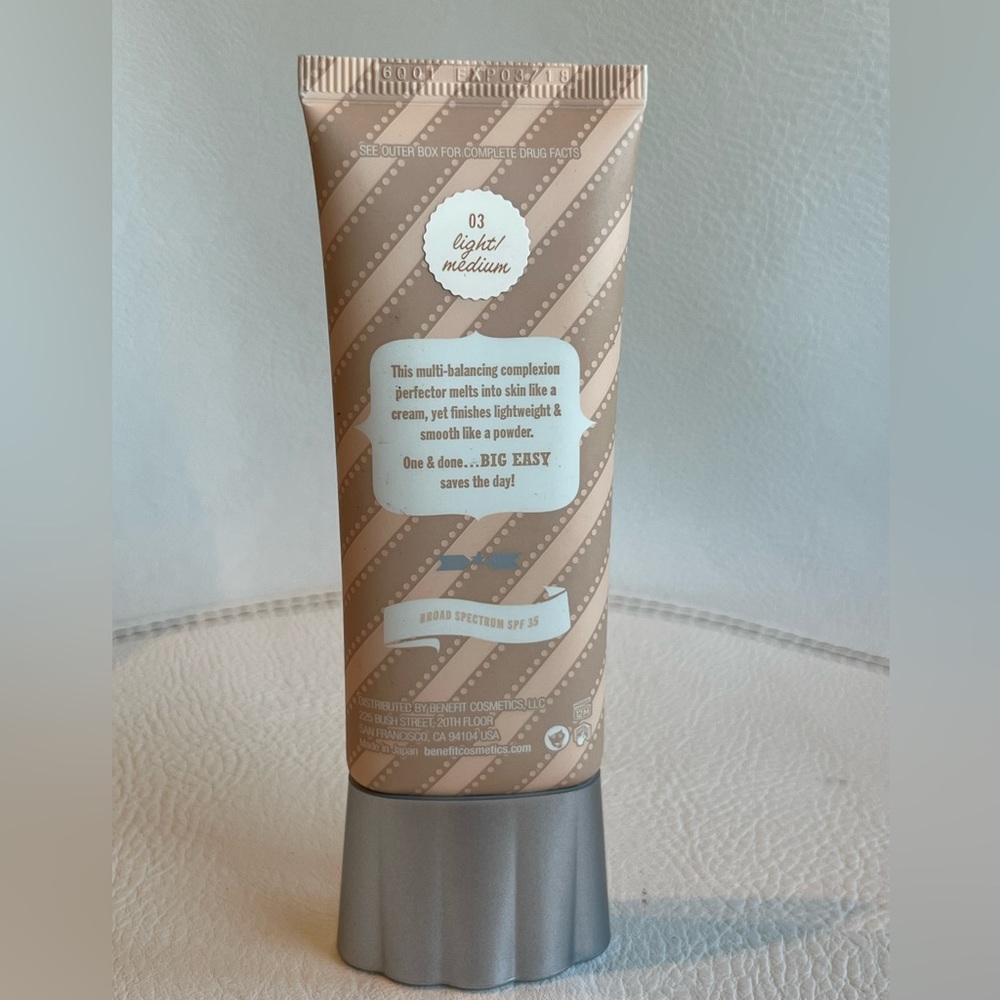 * Discontinued* Benefit Bigger than BB - multi balancing complexion perfector - Picture 2 of 11
